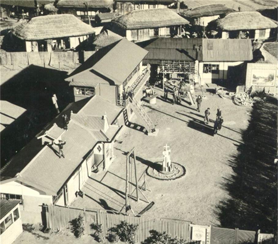 1952년 3월 대신동에 문을 연 포항선린애육원 전경.