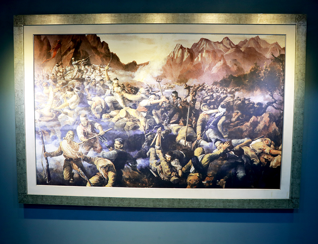 신돌석 장군 유적지에 전시된 의병 전투를 묘사한 그림.