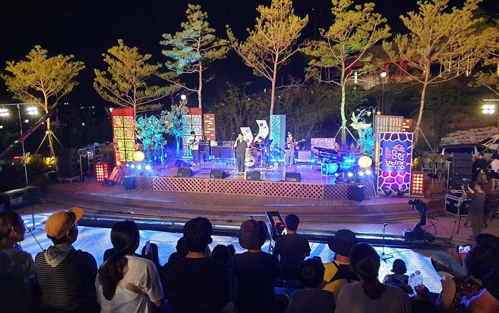 화랑마을 TBC문화보부상 버스킹공연.