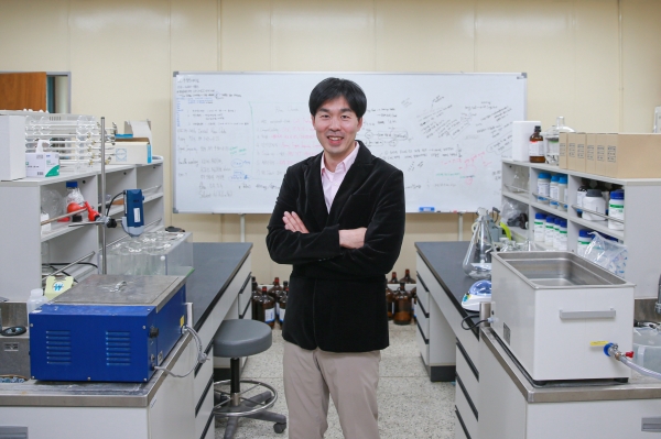 교수 개인으로는 이례적으로 30억원의 연구비를 지원받는 대구가톨릭대 제약공학과 김주은 교수.
