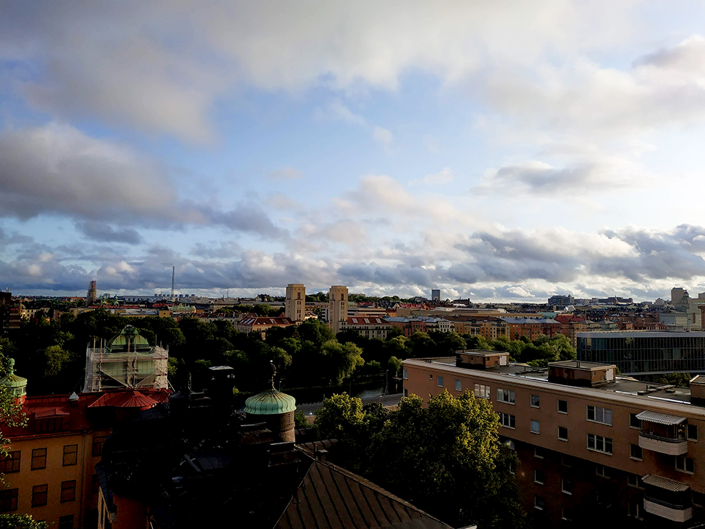 숙소에서 바라본 스톡홀름 시내 풍경.