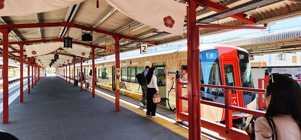 후쿠오카의 대중교통은 깔끔하게 정비돼 있고, 곳곳에 한국어 안내판이 있어 여행자들에게 도움을 준다.